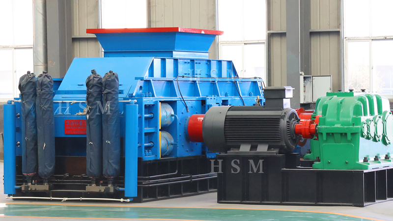 鵝卵石雙輥式破碎機(jī)生產(chǎn)能力怎么樣?多少錢一臺(tái)? 鵝卵石雙輥式破碎機(jī)生產(chǎn)能力怎么樣?多少錢一臺(tái)?